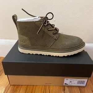 Ugg Neumel unlined leather boots